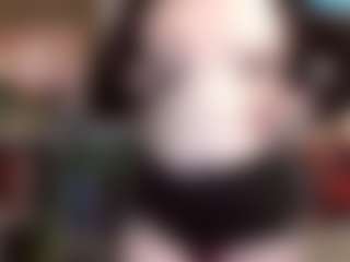 Live cam show with average-girl - Brown Hair Teen (18+) on Camiplay Live