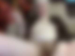 average-girl's Live Sex Cam Show