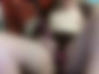 Live cam show with average-girl - Deepthroat on Camsoda
