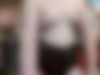 Live cam show with average-girl - Athletic Small Tits on Livezox