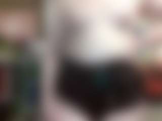 Live cam show with average-girl - Thick on studioflirtlive.com