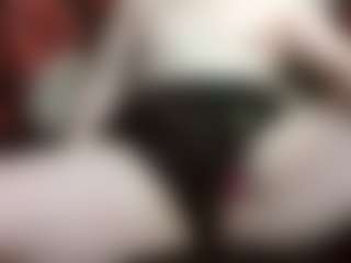 Live cam show with average-girl - Cum on SmokeAndPoke
