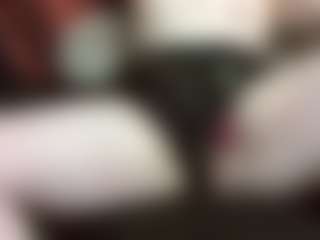 average-girl's Live Sex Cam Show