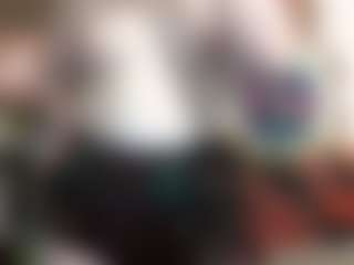 Live cam show with average-girl - Athletic on live18s.com
