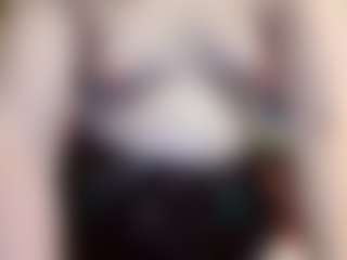 Live cam show with average-girl - Hairy Pussy on Stripli.com