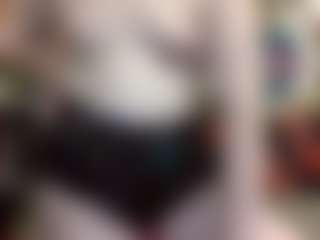 Live cam show with average-girl - Role Play on xfollow cams