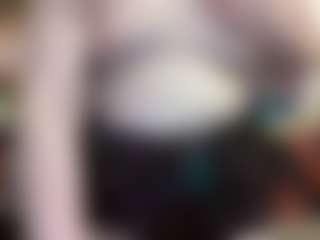Live cam show with average-girl - Joi on Latina Girls
