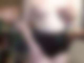 Live cam show with average-girl - Solo on madthumbs
