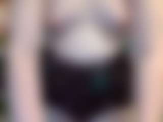 average-girl's Live Sex Cam Show