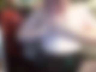 Live cam show with average-girl - Deepthroat on TastyBlacksLive