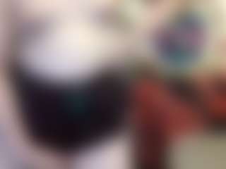 average-girl's Live Sex Cam Show