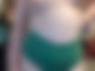 Live cam show with average-girl - Brown Hair on Camsoda