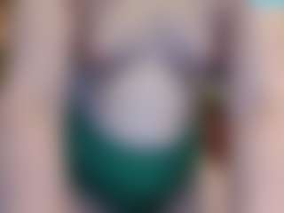 average-girl's Live Sex Cam Show