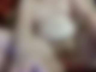average-girl's Live Sex Cam Show