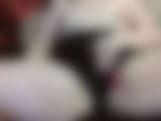 average-girl's Live Sex Cam Show