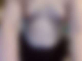 average-girl's Live Sex Cam Show