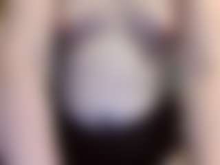 Live cam show with average-girl - Dirty Talk on Camsoda