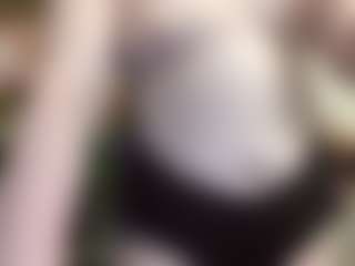 Spettacolo in cam dal vivo con average-girl - Cute su Camsoda