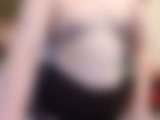 average-girl's Live Sex Cam Show