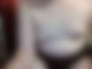 Live cam show with average-girl - Average on Gym Cam Girls