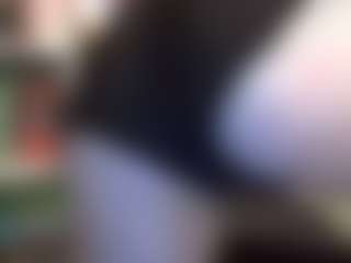 average-girl's Live Sex Cam Show