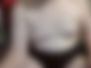 average-girl's Live Sex Cam Show