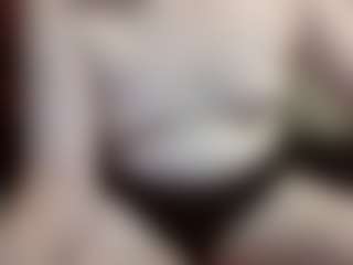 Live cam show with average-girl - Average on fapnchat