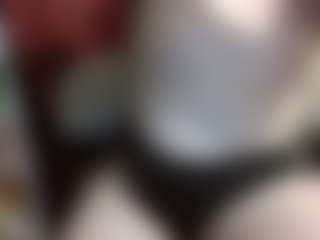 average-girl's Live Sex Cam Show
