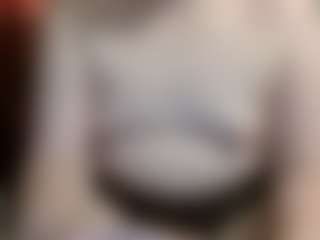 average-girl's Live Sex Cam Show