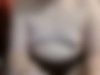 average-girl's Live Sex Cam Show
