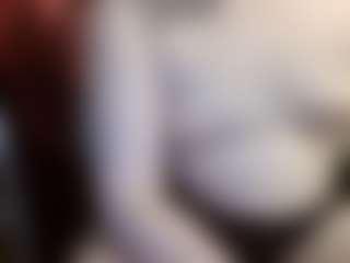 Live cam show with average-girl - Foot Fetish Brown Hair on Dolls Live