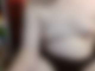 average-girl's Live Sex Cam Show