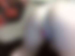 Live-Cam-Show mit average-girl - Teen (18+) auf Camsoda