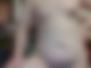Live cam show with average-girl - Athletic Young Adult on CSO-WL