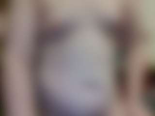 Live cam show with average-girl - Cute on CSO-WL