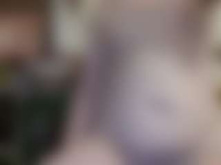 Live cam show with average-girl - Thong on madthumbs