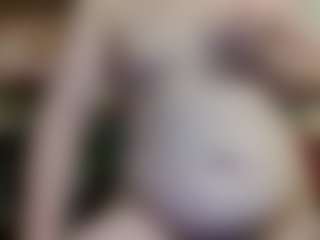 Live cam show with average-girl - Solo on Camsoda