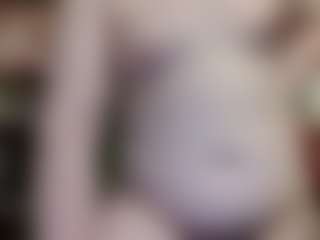 Live cam show with average-girl - Role Play on alttransgirls