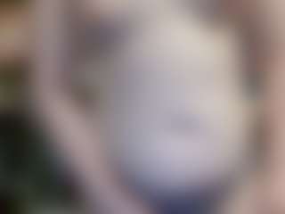 average-girl's Live Sex Cam Show