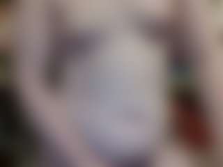 average-girl's Live Sex Cam Show