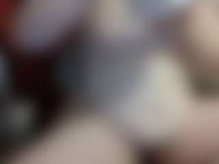 Live cam show with average-girl - Solo on Camsoda