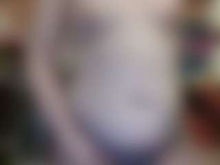 Live cam show with average-girl - Dirty Talk on EXY