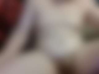 average-girl's Live Sex Cam Show