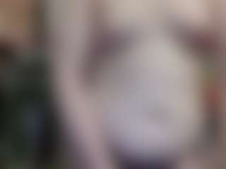 average-girl's Live Sex Cam Show