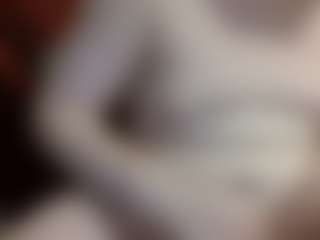 average-girl's Live Sex Cam Show