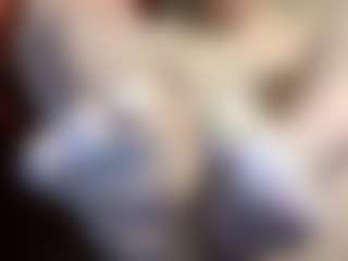 Live cam show with average-girl - Small Tits on Camsoda