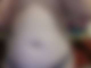 average-girl's Live Sex Cam Show
