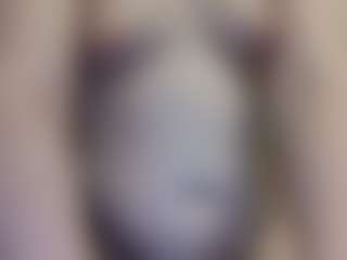 average-girl's Live Sex Cam Show