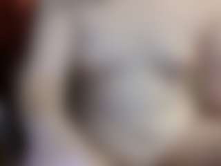 average-girl's Live Sex Cam Show