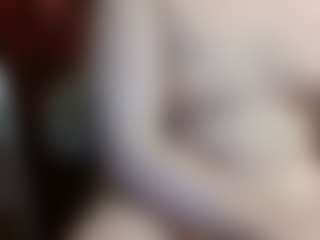 Live cam show with average-girl - Average on Strip Flash - Live Sex Shows